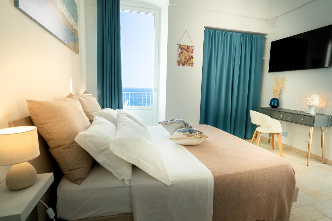 Hotel Donnamaria - Dimora Vista Mare à Polignano a Mare Extérieur photo